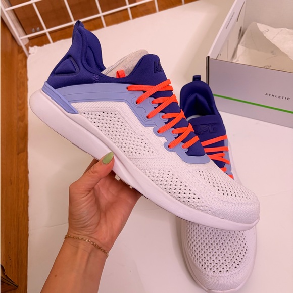 APL Other - NWT 🔥 APL 🔥 UNISEX TECHLOOM TRACER SNEAKERS - MEN’S 12 or WOMEN’S 13.5